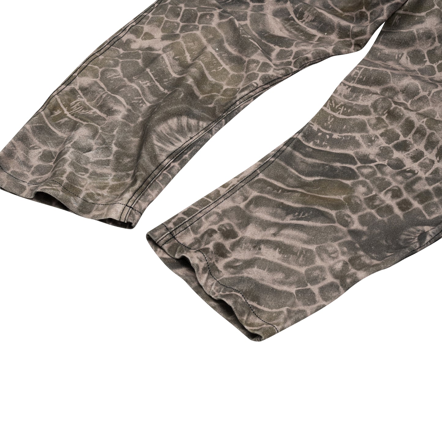 8 Backs J-cut Pants (Snake eyes)